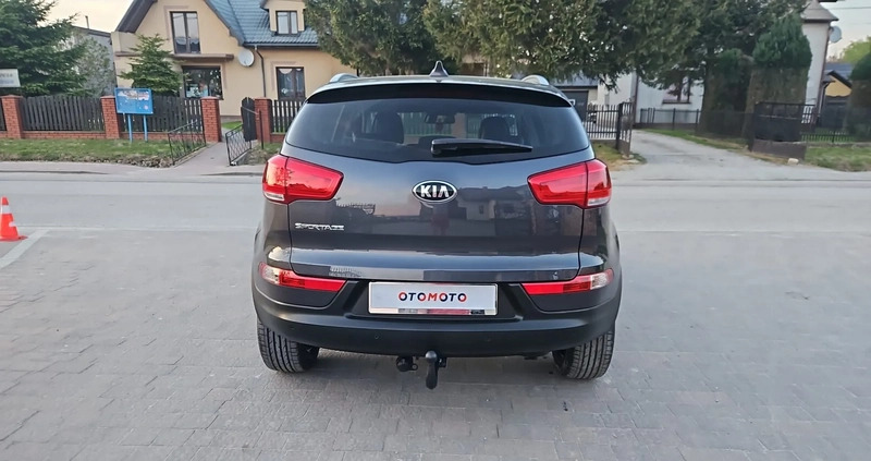 Kia Sportage cena 51900 przebieg: 205000, rok produkcji 2016 z Dobra małe 254